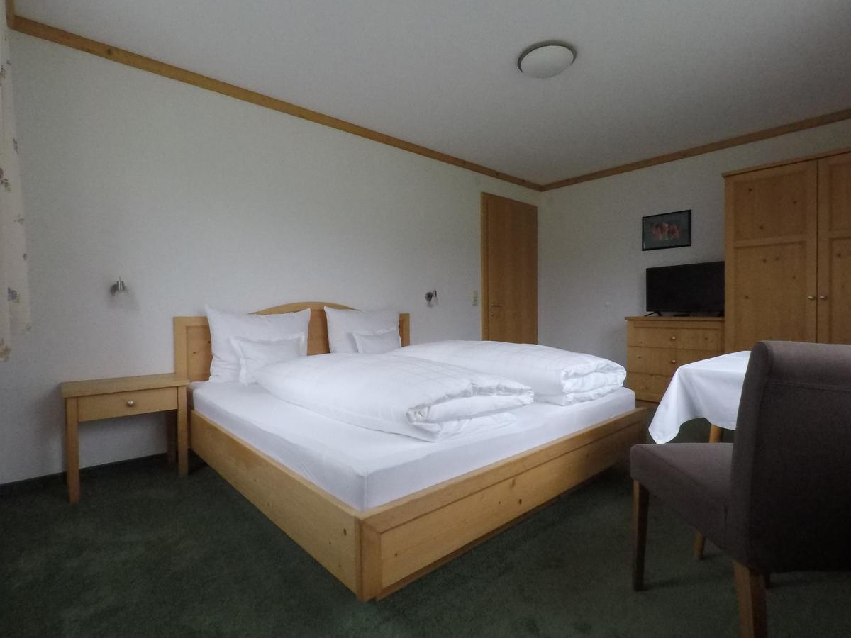Ferienhaus Bergland Bizau Bagian luar foto